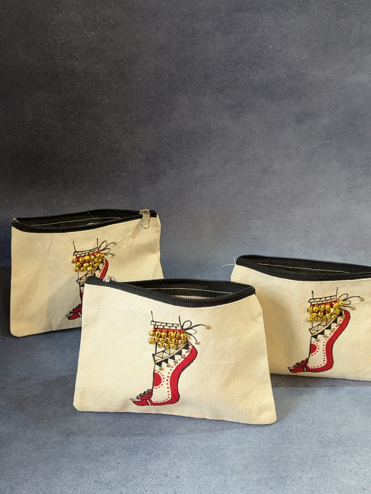 GHUNGROO FEET COTTON ZIPPER POUCH