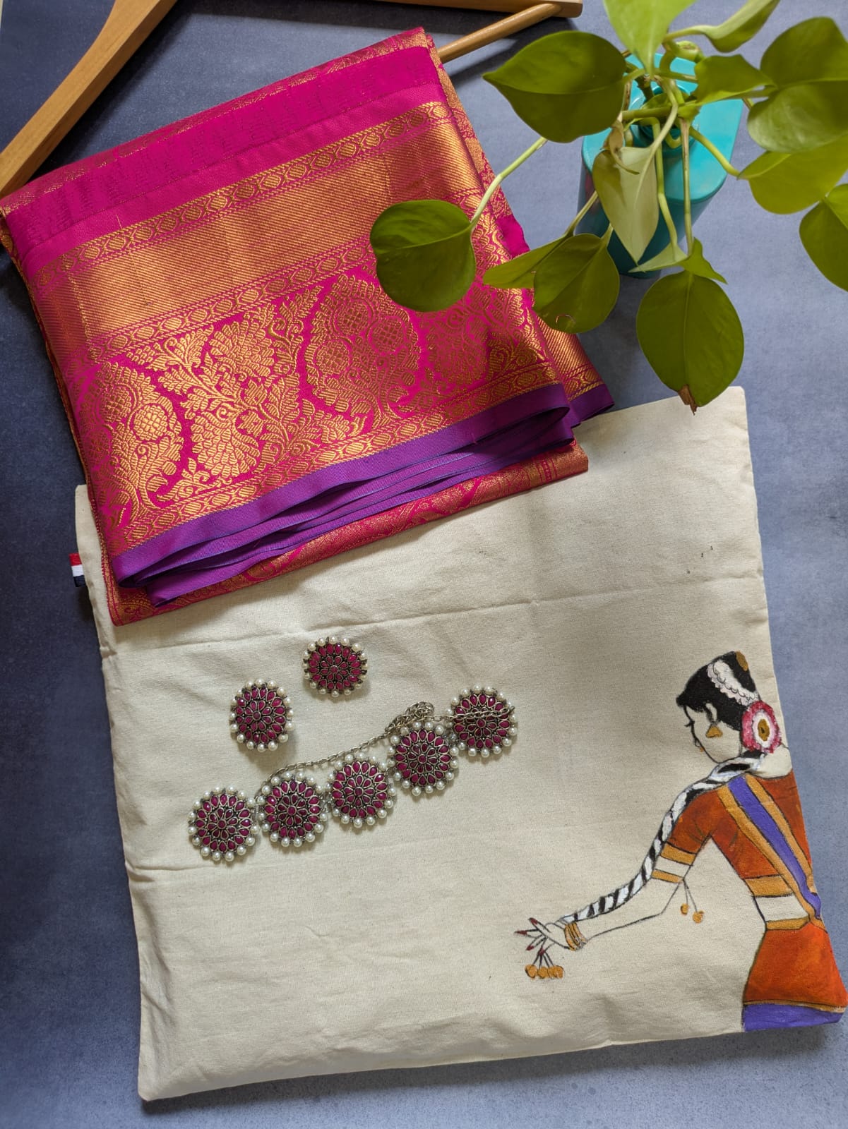 DANCE COSTUME BAG / SAREE BAG