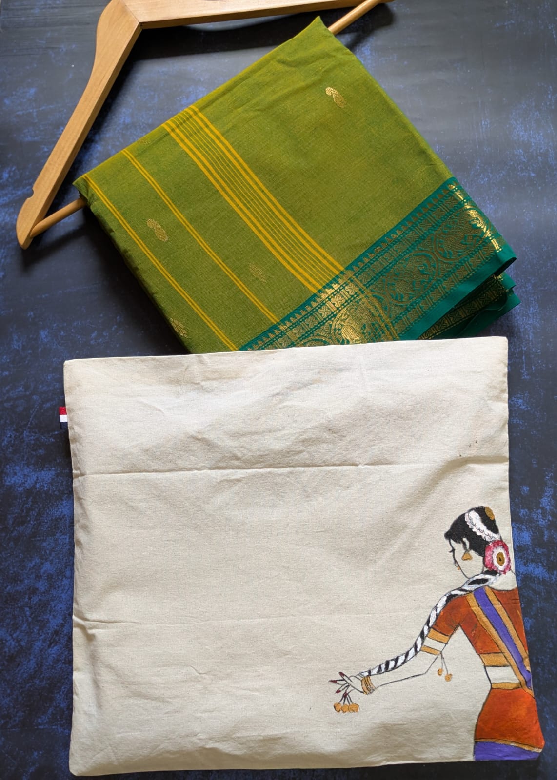 DANCE COSTUME BAG / SAREE BAG